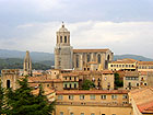 GIRONA: Dominantou msta je katedrla, ke kter stoup devadest schod